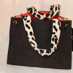 Women's Baikal Handbag Black with cow print